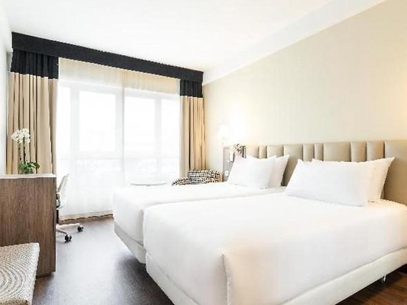 695AAECF35A7AF3EB1AE484AA1BB91B2