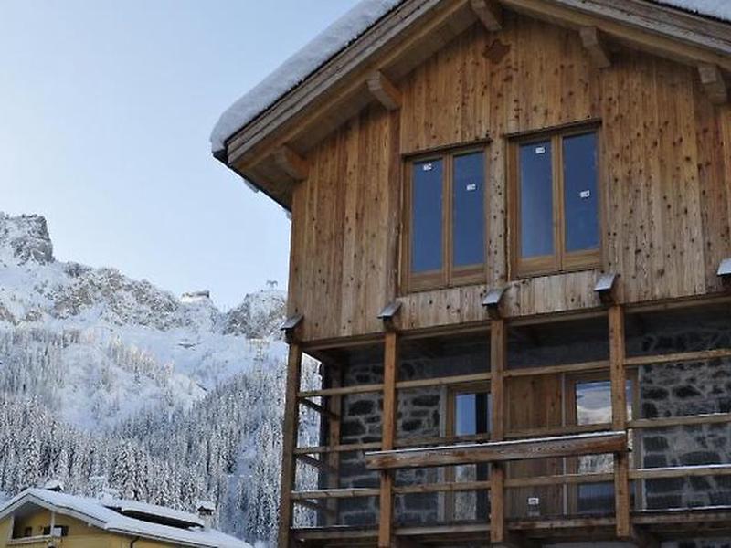 6BD7C35A2B30F9F388CDEA163278D941