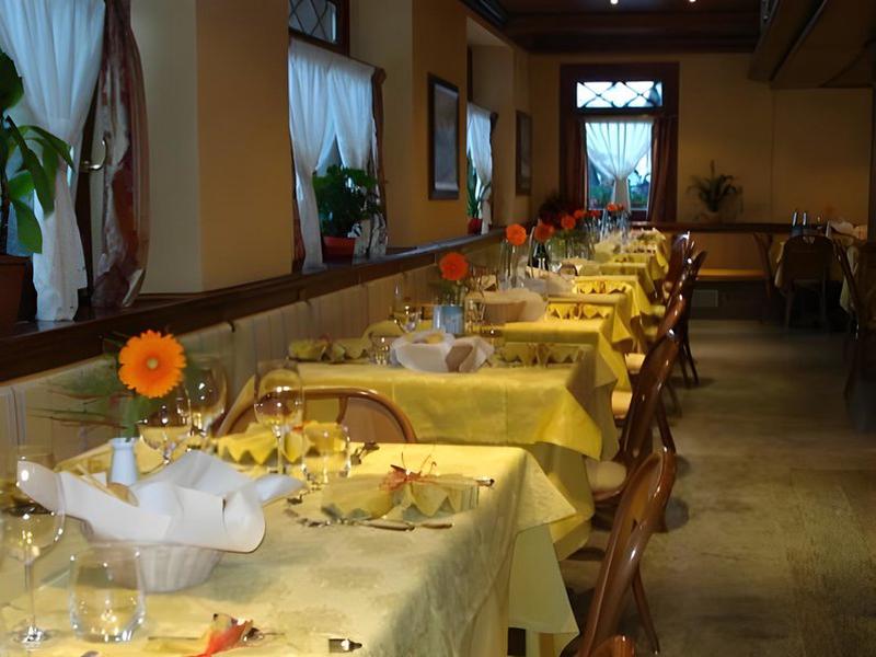 3C2E4C0019D4D967DADF621F4700F2C6