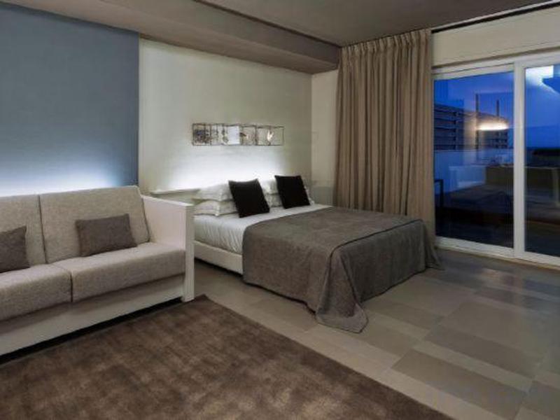 6D59B868FD64B45B9ECA47B5B05CA17A