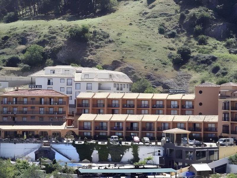 571B6D6C8FBD3291AC95CB819C031168