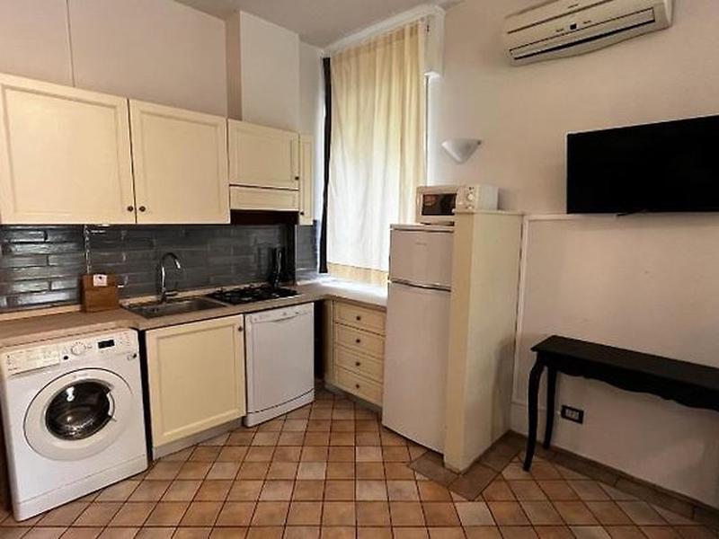 A195905C6365B5E2233360521FA89D94