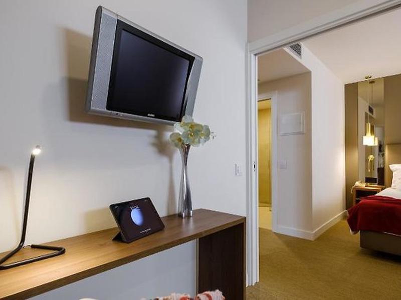 FD3BA4FA7169B7852B87F1DE07FE5ADD