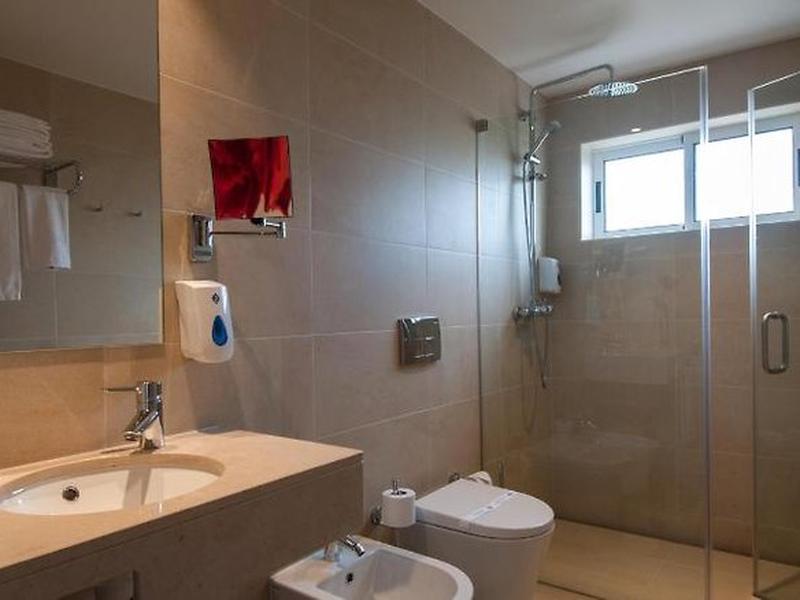 68F36DB3BFF1B7FFE53860F707DE8913