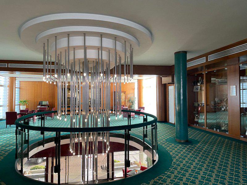 9339C90AF754736747E4BC6B8AB12F81