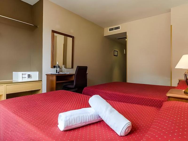 36C09B6DD4090D6F93FE400C3374AC94