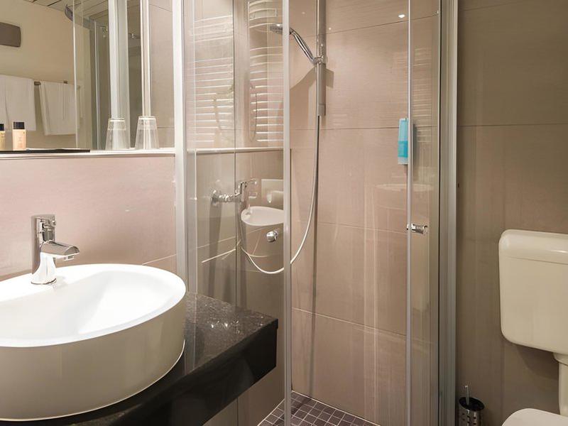 24594763FB032505CE999241166CD8B6