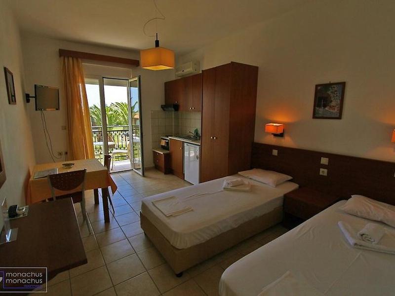 3C39E692FA2641884DA22B5D8F028DA5