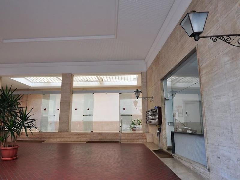 EF4B5625BDB09858A2EB8C3E5673A48E