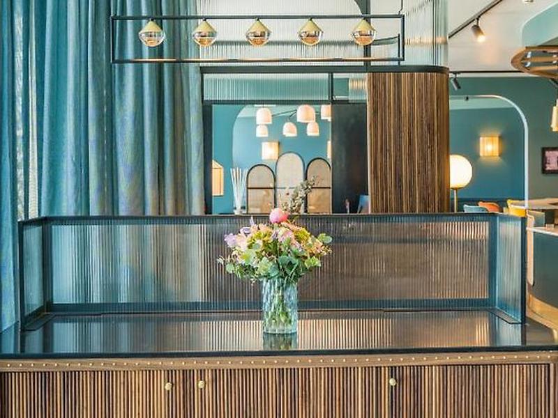 5DE93F8C069534D1B7106BD1F63126DF