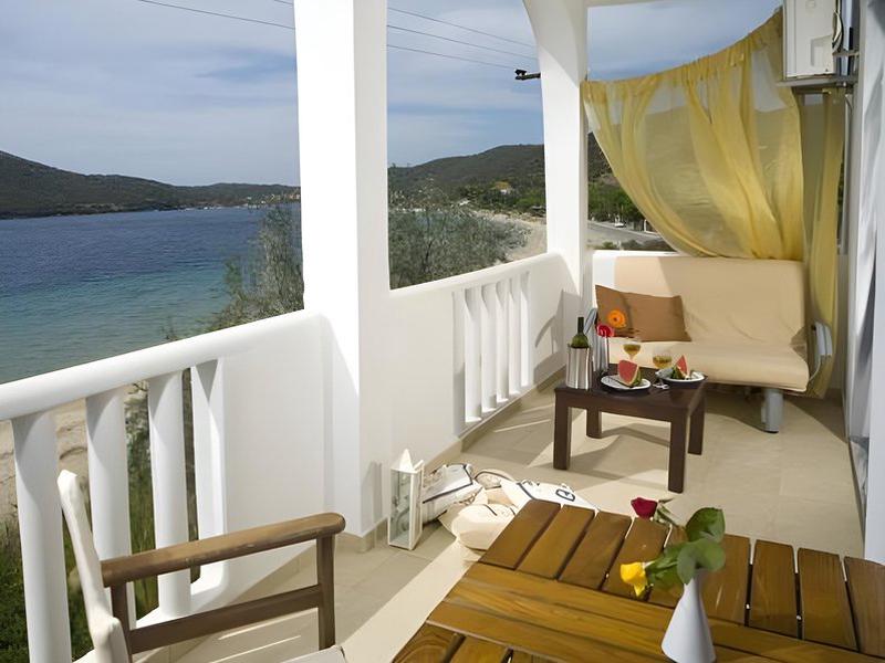 15575DC0927EAA98BEE610079CDEFDF8