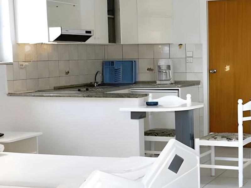 213101DA103014B28D0BE5243DD263A3