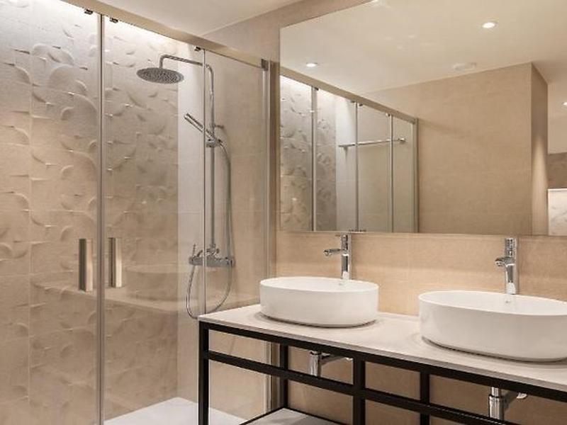 F313A4B2C671060EAC14F7D8F60EBD85