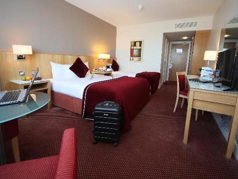 5CA8081523D219EDD3C48D57ACC12106