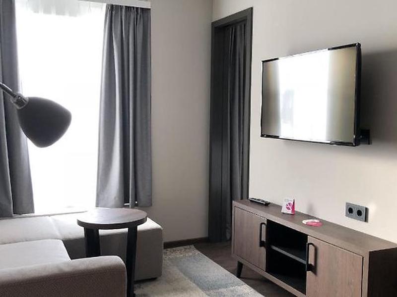 DA3B47E5E45F1ED4B480DFBC0A528E4C