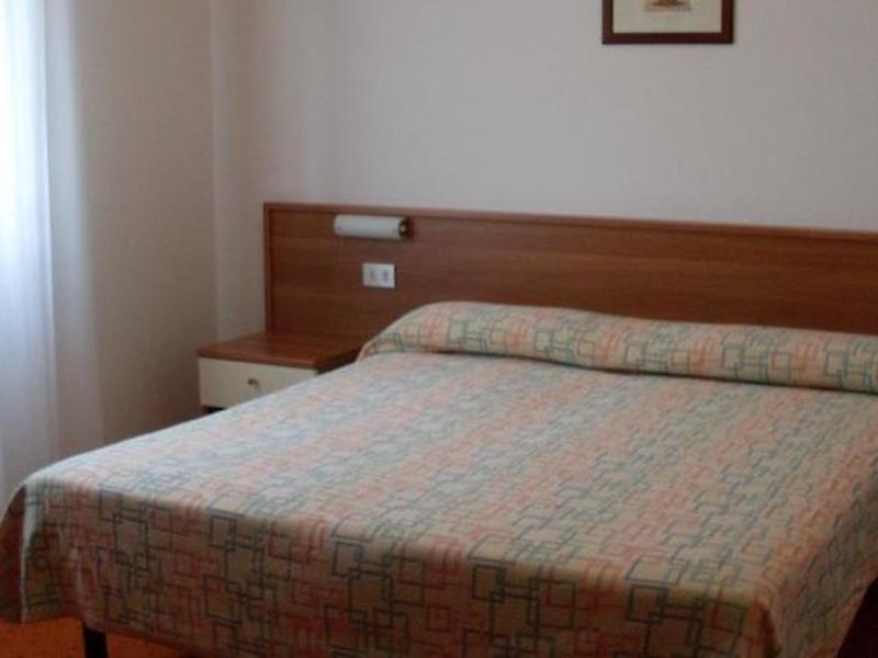 82D360A0B47D18B3DBAD67658FD1CA68