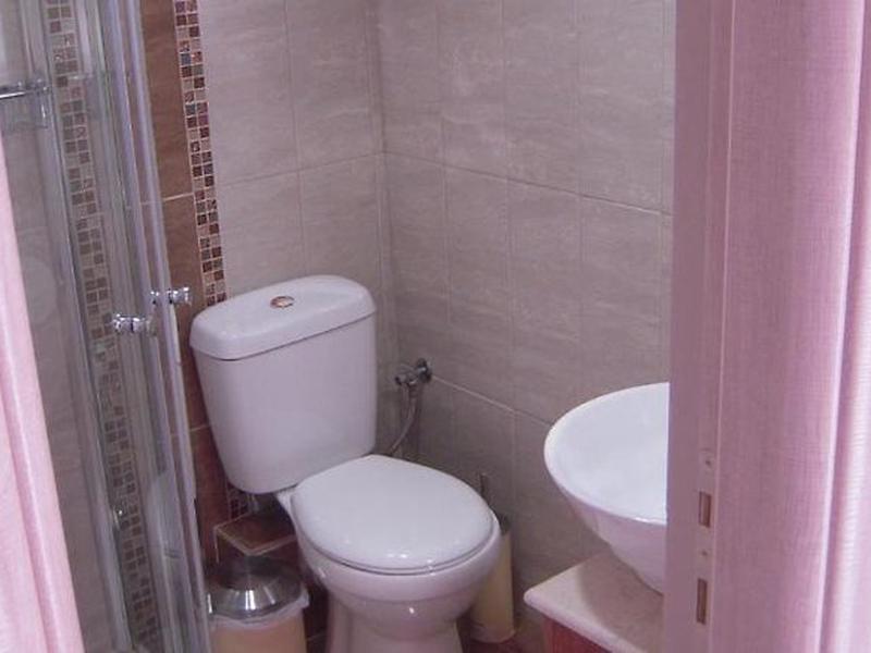 6F6DB4BFF6934C49AF615F3E560618CA