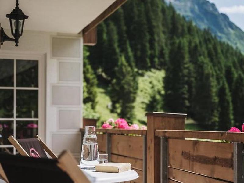 6461819928DD26354FB1A648C8FE5B46