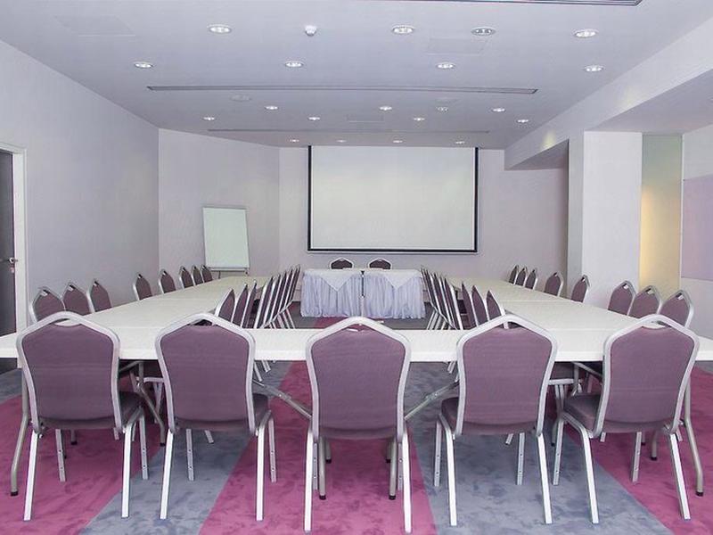 3E43C572560092E1EF5BCEC18139DAFC