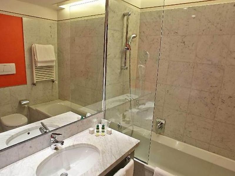 419EBED057E43F977984C5D1B8001E2B