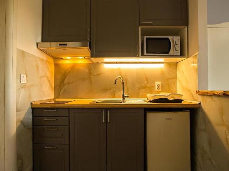 3DC1F50A785BD5F7ABFDDCA2C937D0C0