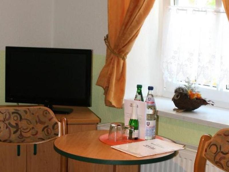 540C438791685DA0E629CF30E79B75AE