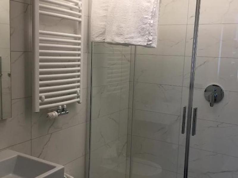 59B228B70E133353605381502BEDA655