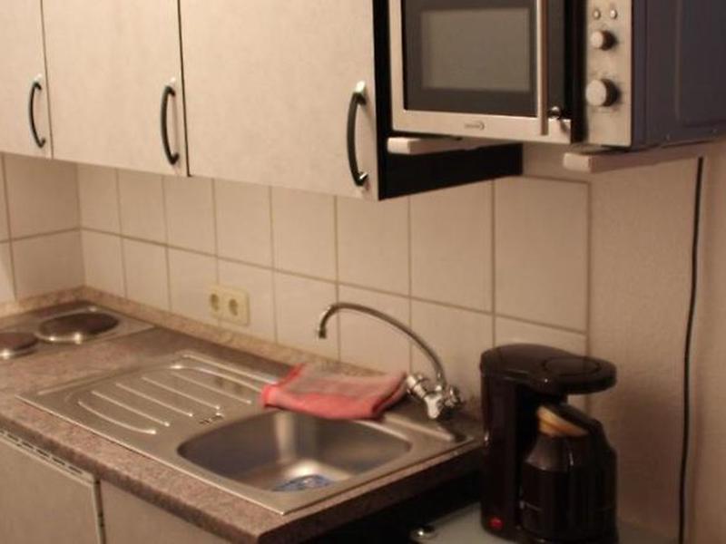 63AFCDCB3F1C587B758C42240AAD6310