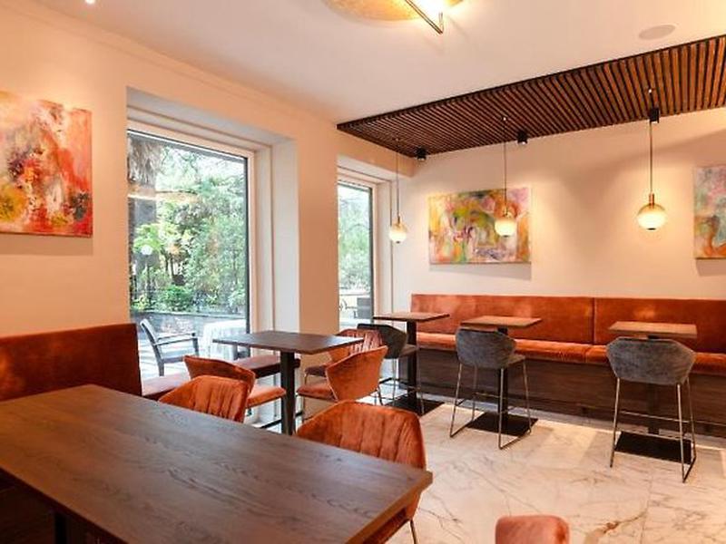 1307A65A4A9D2E10DA3B866D3DCB7FFF