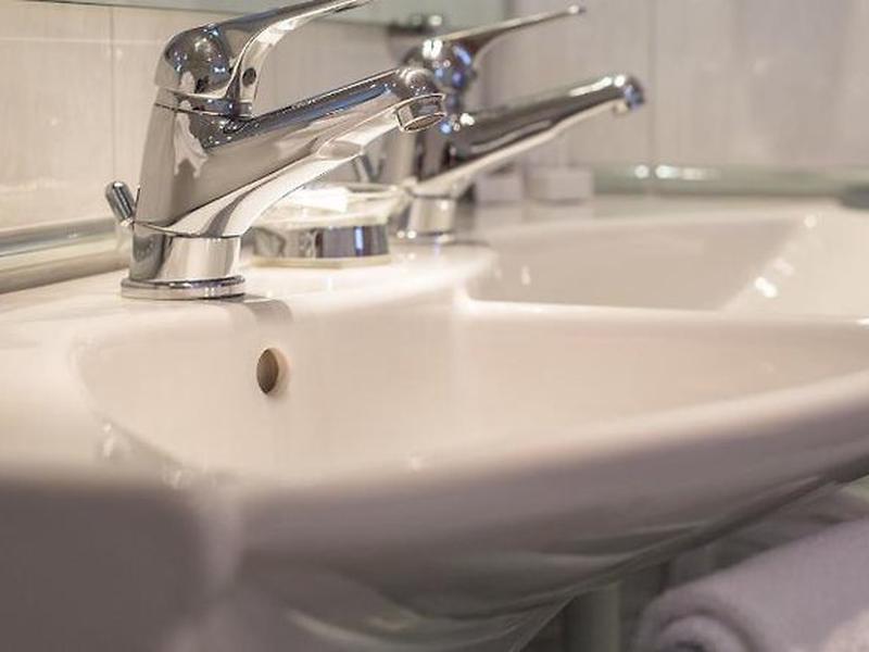 91A273A5EADCBBFA2E483DFEECFCBCA2