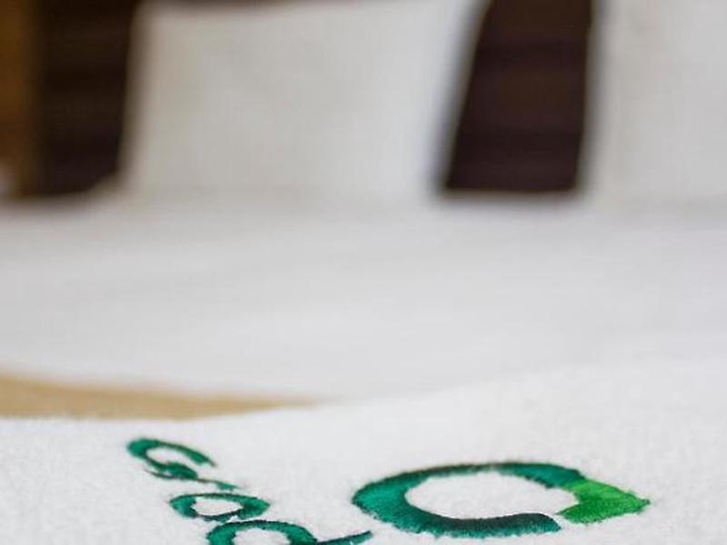 F396B9952AEBBB093B4474B225639A5C