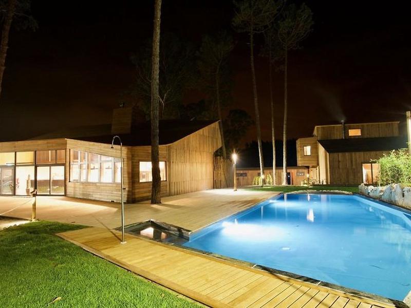 54E05E4EBE27304F068541142BF711EC