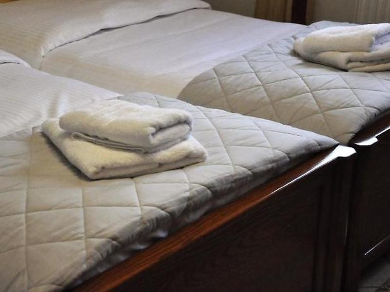 E740AF2816C8CAC1B25E2DDE48AD4C6E