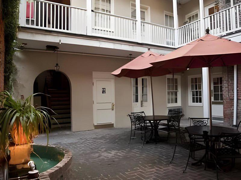 083F17DCB15CAFCD6CD953C826E5268D