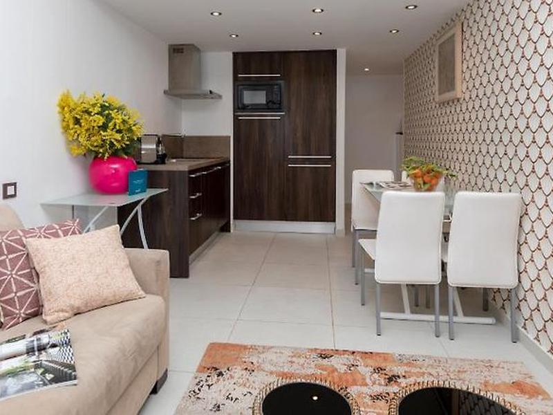 E7B602A0F261E294A3956701DE0EB18A