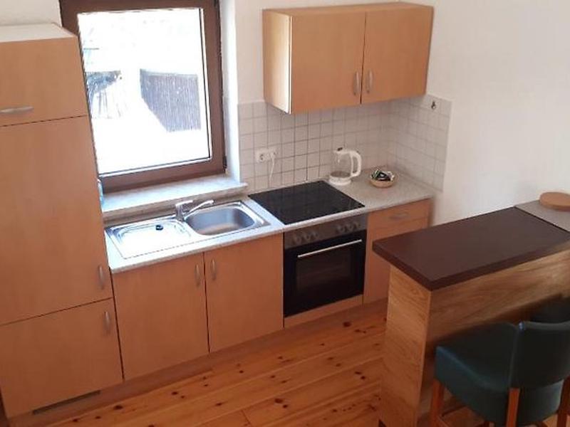 52B552E59B9F7880E9BF44EE2E39C723