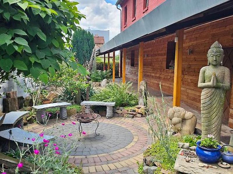 A0DDF38BAC7412C65A5F321491C758C2