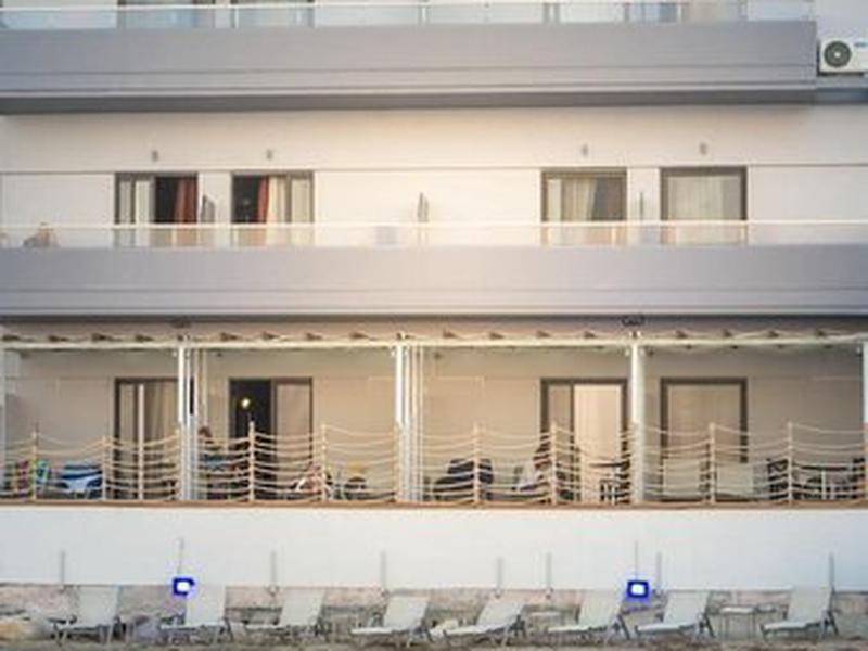 27F9E3D646359DEF36714E5AD23E6697