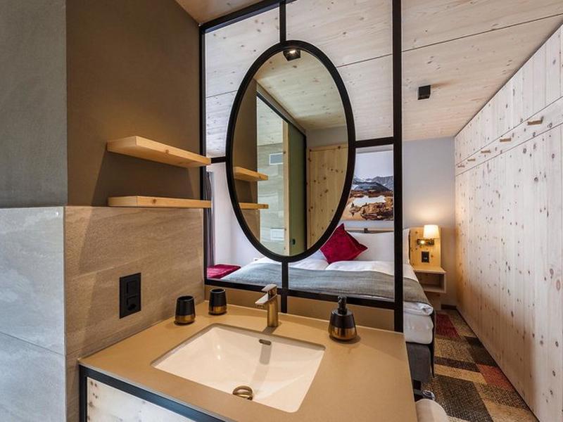 B38A4E2F40BBBA5E8681508D397229F3