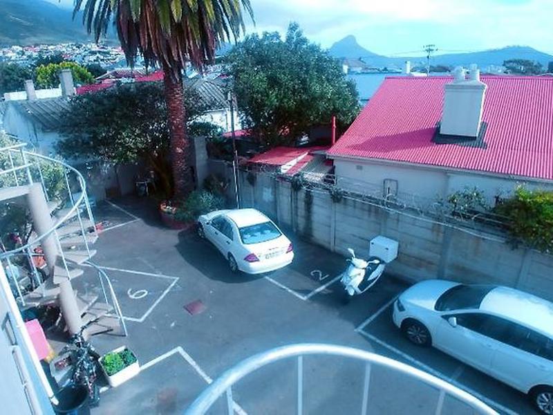 30E324BFDF9335D957A1DD7571AC79A3