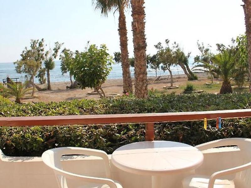 36AB40D58D4B66C0CCFE6CC71732B3B1