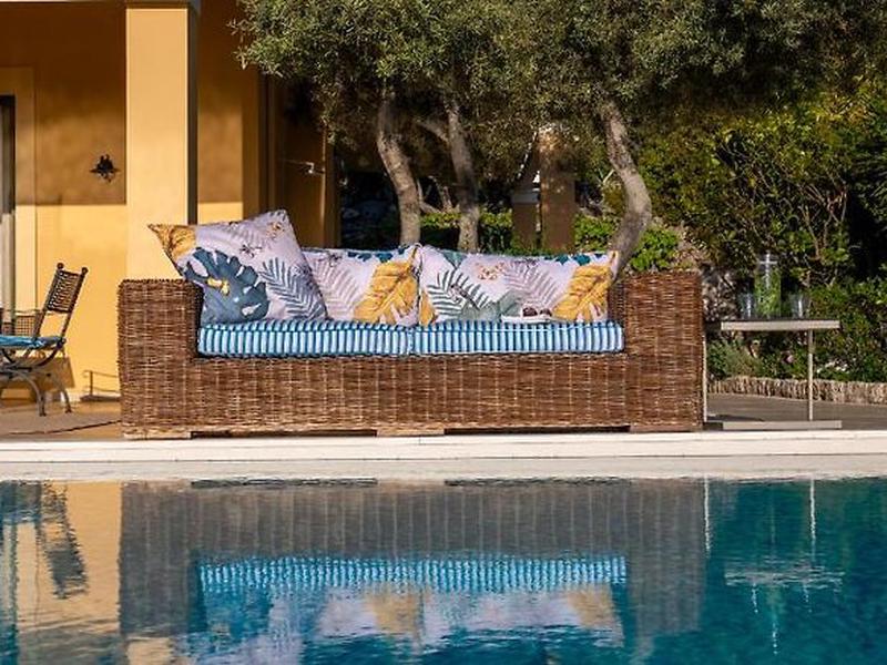 F5E0F517AA6B4A02A6D815FE82ED8861