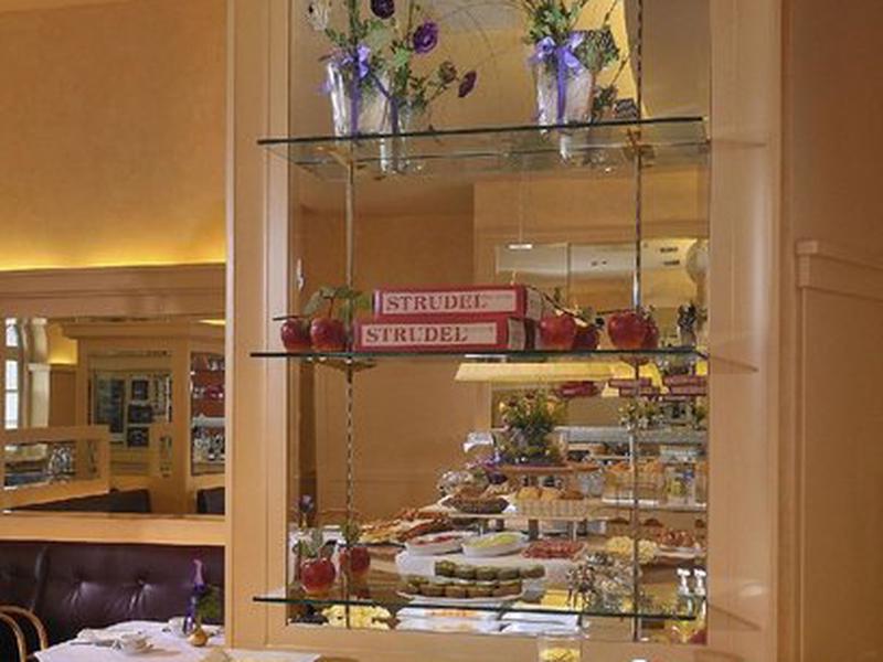 A1B488D5D269A6987F1D3098083C92CF