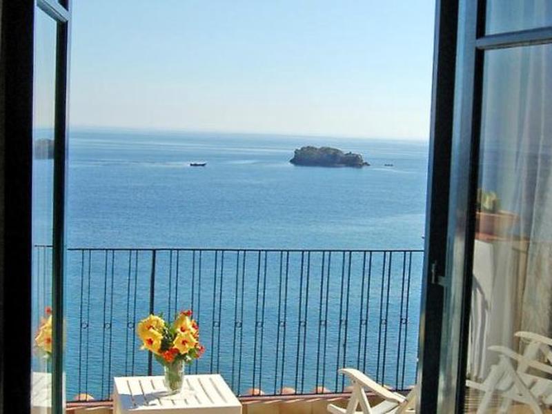 CDE7373CA0872DA59C4A3F99CDAAC567