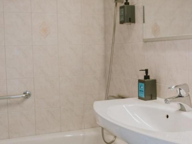 AD870CCBF528792B21D52D5D558EBCDD