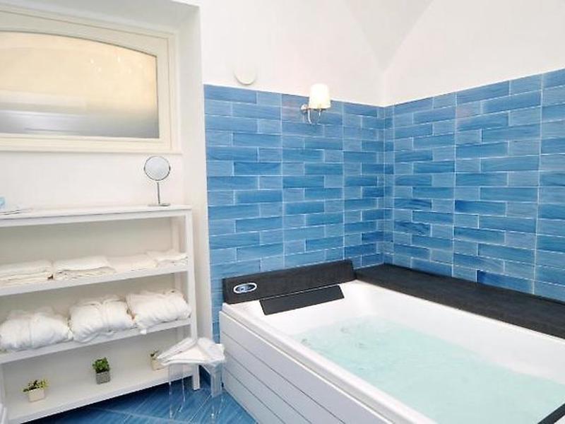 A26E4442413E099B0C3809E942A8918D