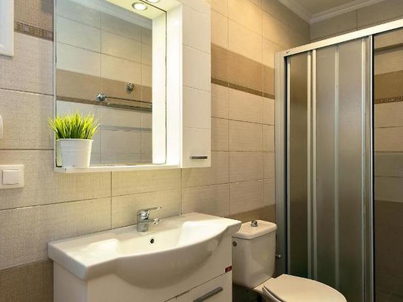 473C9226EC692835719A3E683FA8B5B0