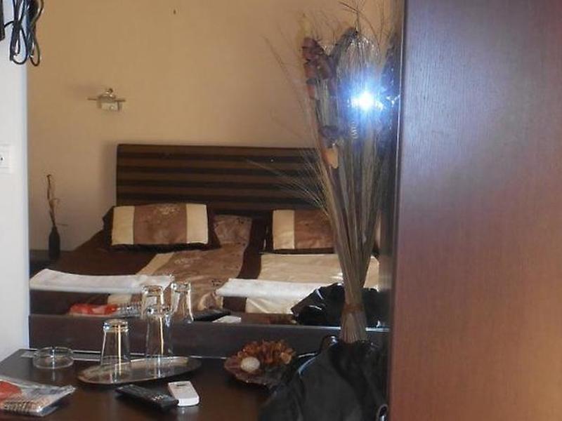 36D9B393DE9783A8FB6B47758274804E