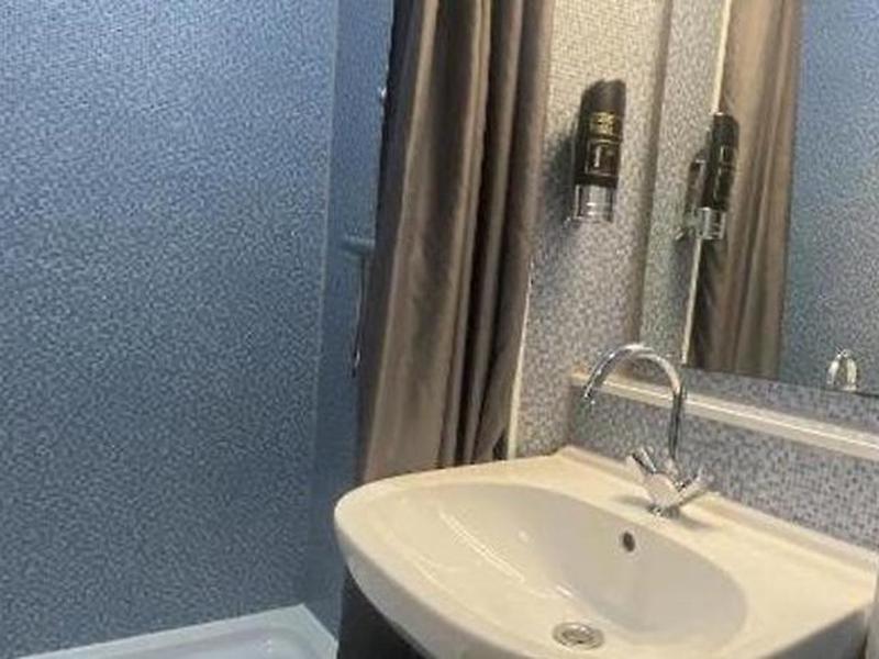 E97A587A8D5C72A0846481EC0D2176FE