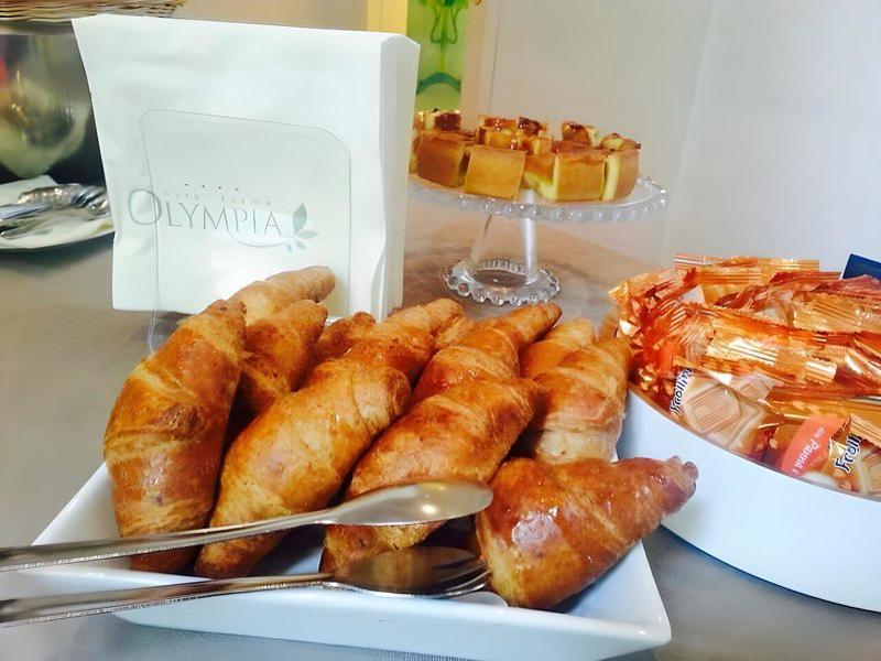 D1DB22FC3822B3D2EEB2E1BE810C408C